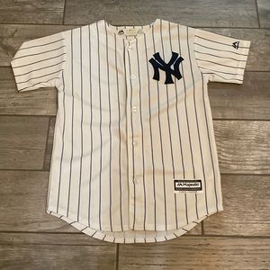 Yankees jersey youth medium